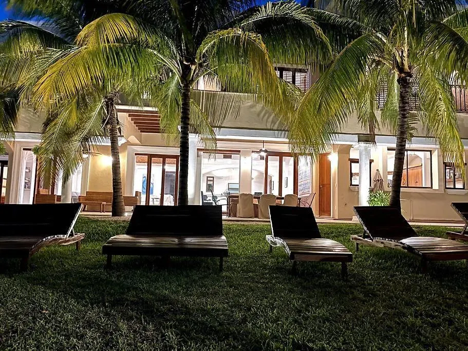 Villa Laguna Del Mar 칸쿤 0*,