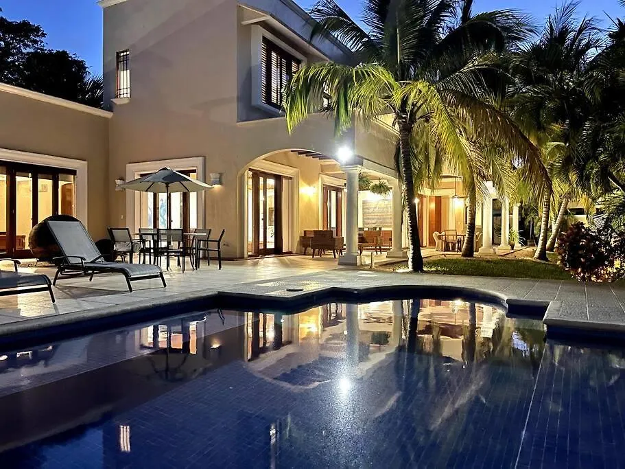 Villa Laguna Del Mar 칸쿤 0*,  멕시코